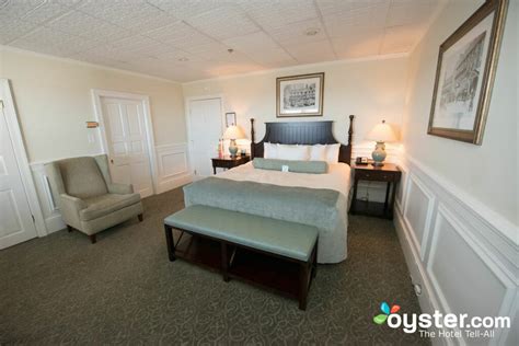 The Village at Pocono Review: What To REALLY Expect If You Stay.